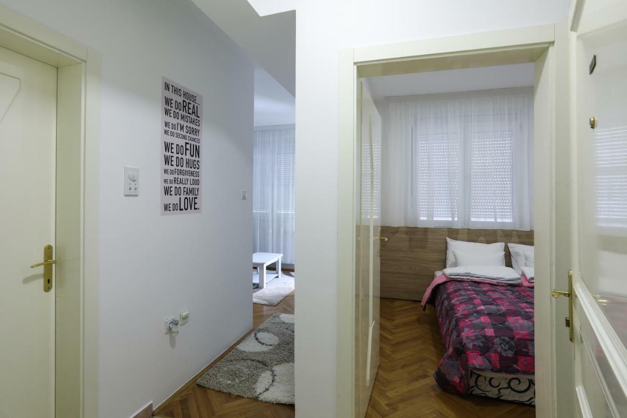 Apartment Promenada 35 ノヴィ・サド エクステリア 写真