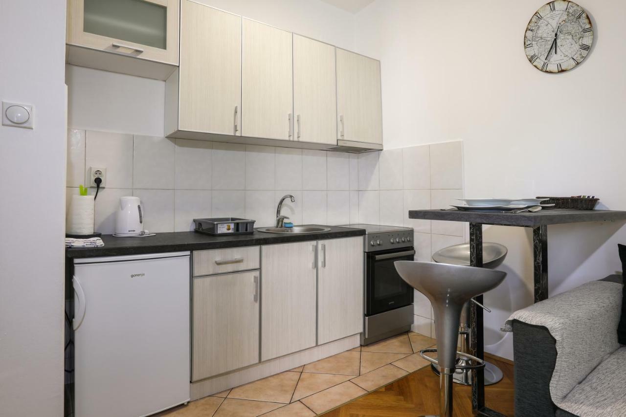 Apartment Promenada 35 ノヴィ・サド エクステリア 写真